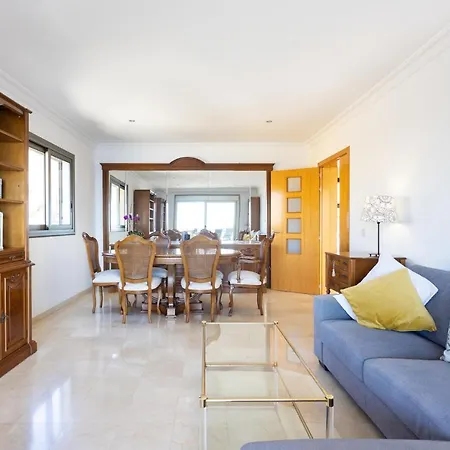 Con Vistas Al Mar En *